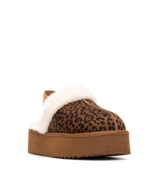 Women's Suede Slingback Clogs By XTI