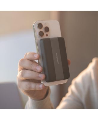 MagSafe-Compatible 10,000mAh Magnetic Portable Charger