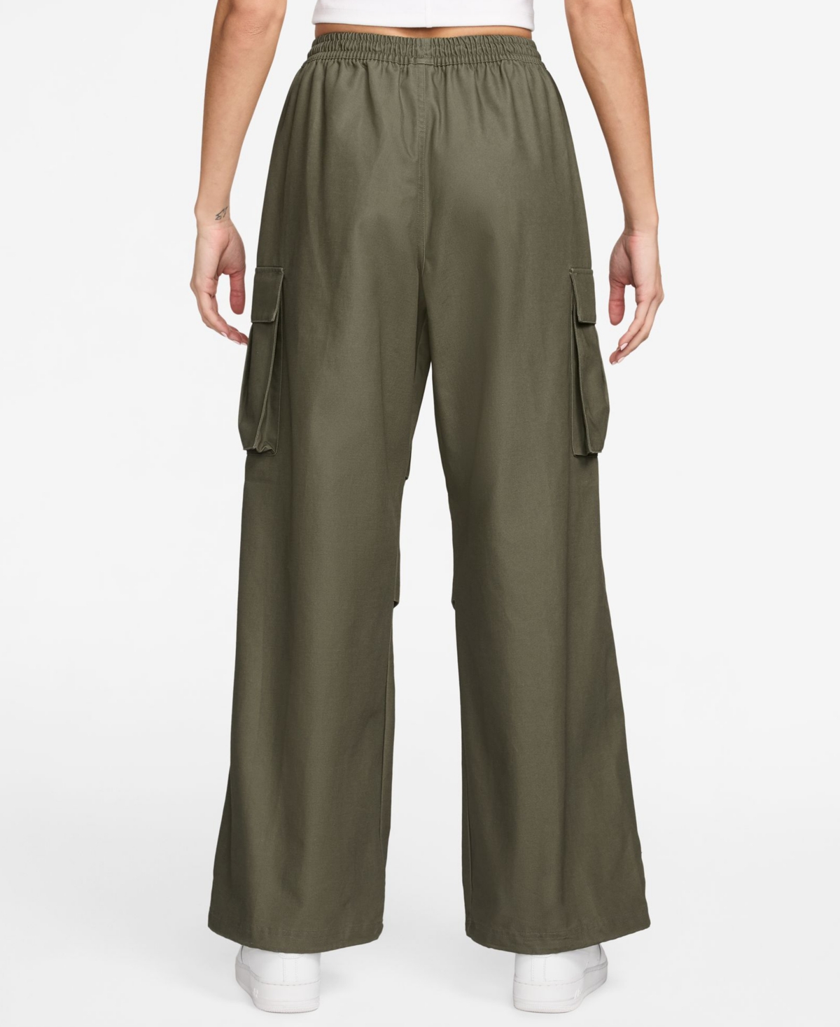 Nike Sportswear Women's Loose Mid-rise Woven Cargo Pants In Green