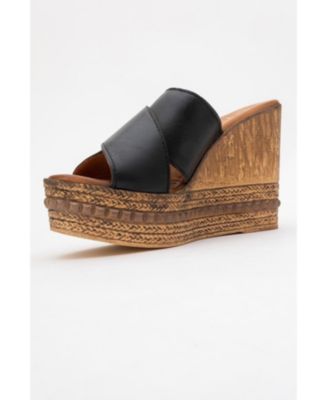 Lois Wedge Leather Sandal (Women)