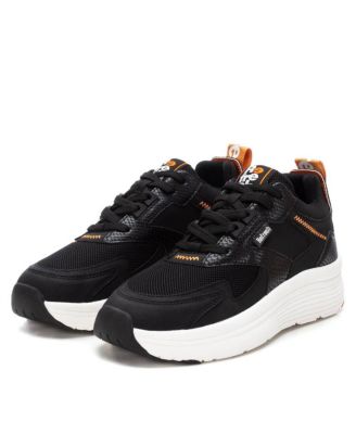 Women's Casual Sneakers By XTI