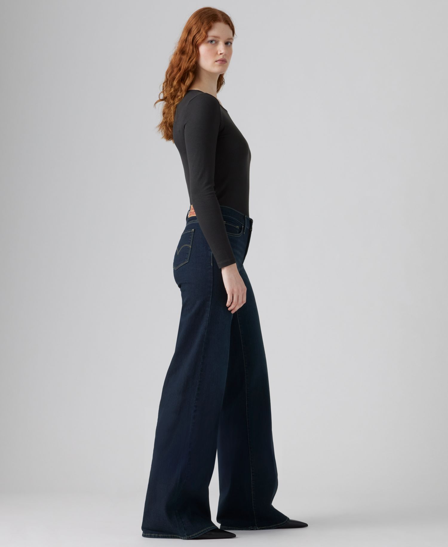 Plus Size Mid Rise 318 Shaping Wide-Leg Jeans