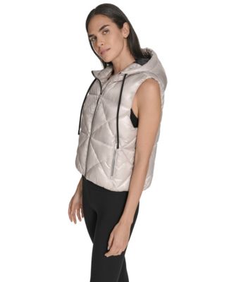 Women's Performance Diamond Quilt Hooded Puffer Vest