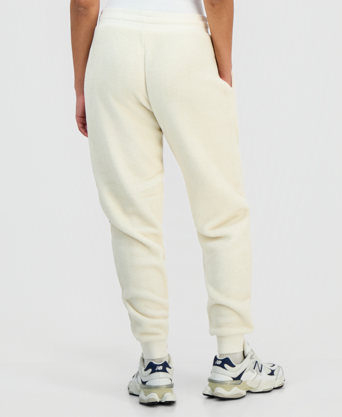 Love Tribe Juniors' Hello Kitty & Friends Woobie Jogger Pants