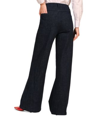 Women's Straight Leg Jeans