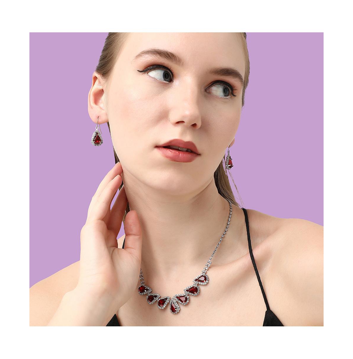 Sohi Women Red Jewellery Set In Gold