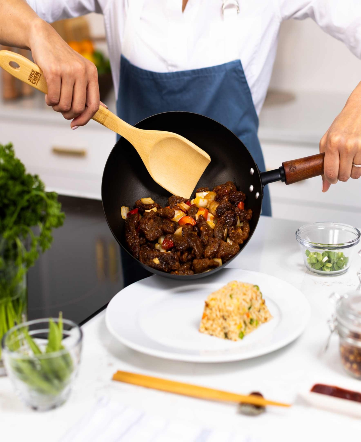 Joyce Chen Carbon Steel Classic Series 9.5" Pre-Seasoned Stir Fry Pan