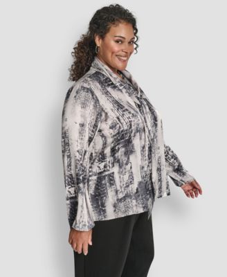 Plus Size V-Neck Long Sleeve Top