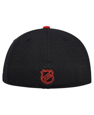 Men's Black/Red Chicago Blackhawks Mesh Crown Two-Tone 59FIFTY Fitted Hat