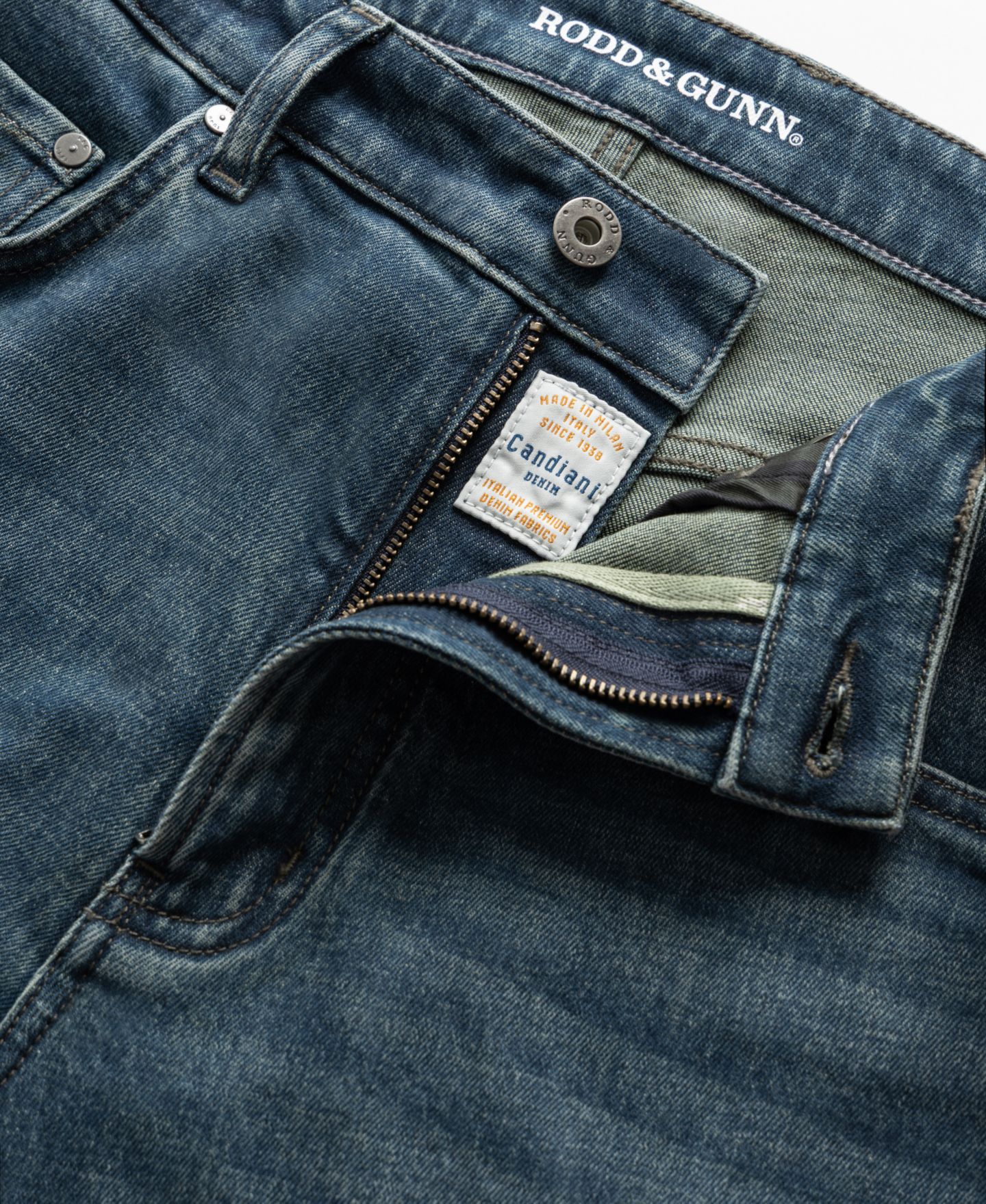 Мужские джинсы Rodd & Gunn Kurow Relaxed Denim Jeans, цвет: Синий — фото 2