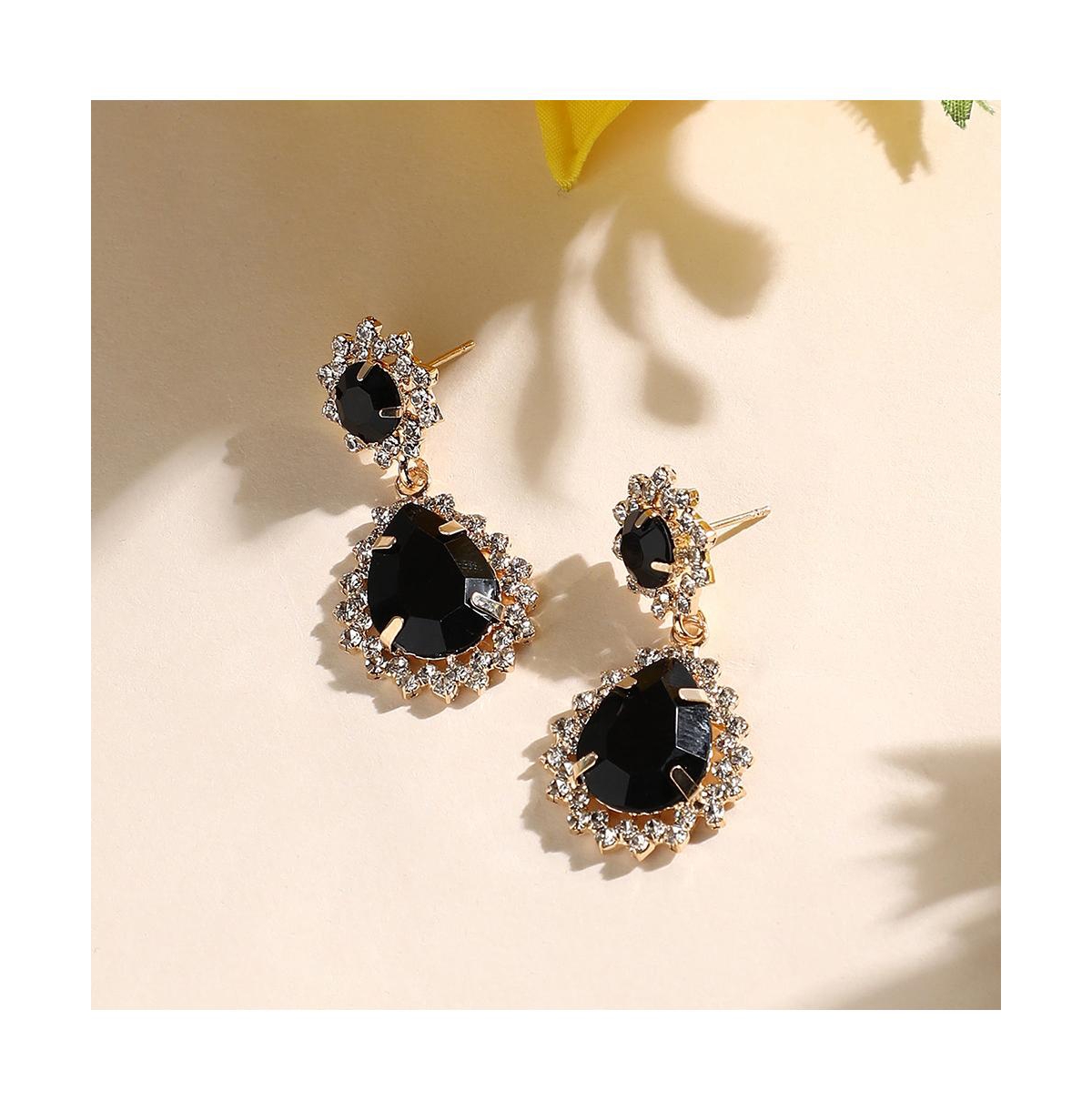 Sohi Women's Regal Drop Earrings