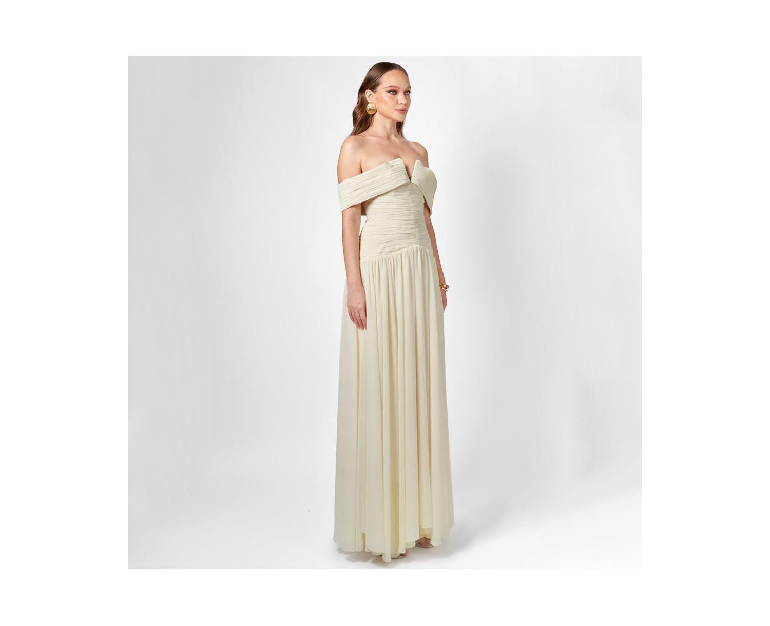 Women's Keecia Off Shoulder Chiffon Gown
