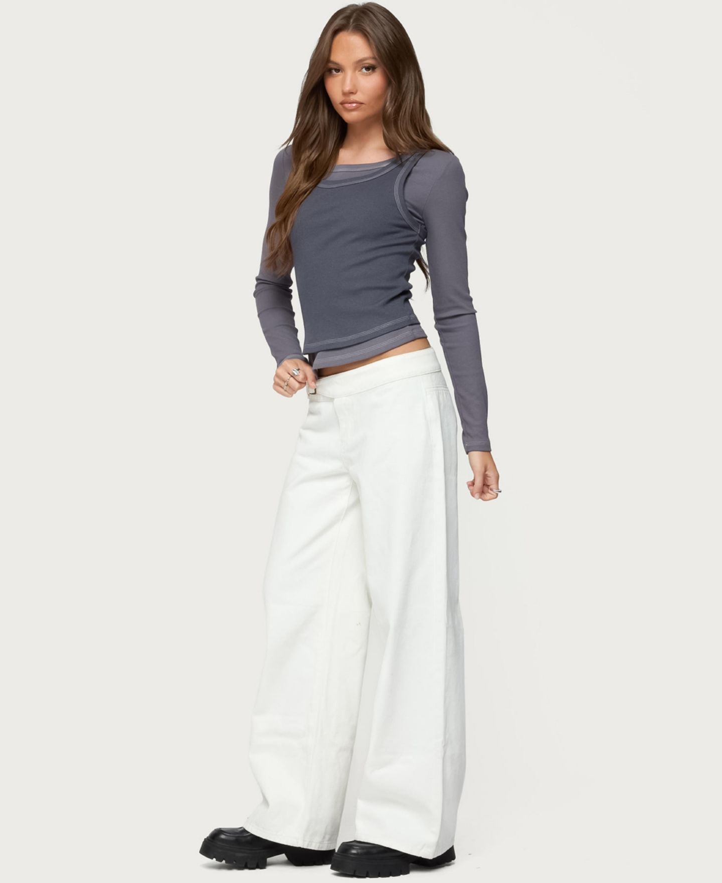 Женский топ Edikted Zane Contrast Layered Long Sleeve, цвет: Серый — фото 5
