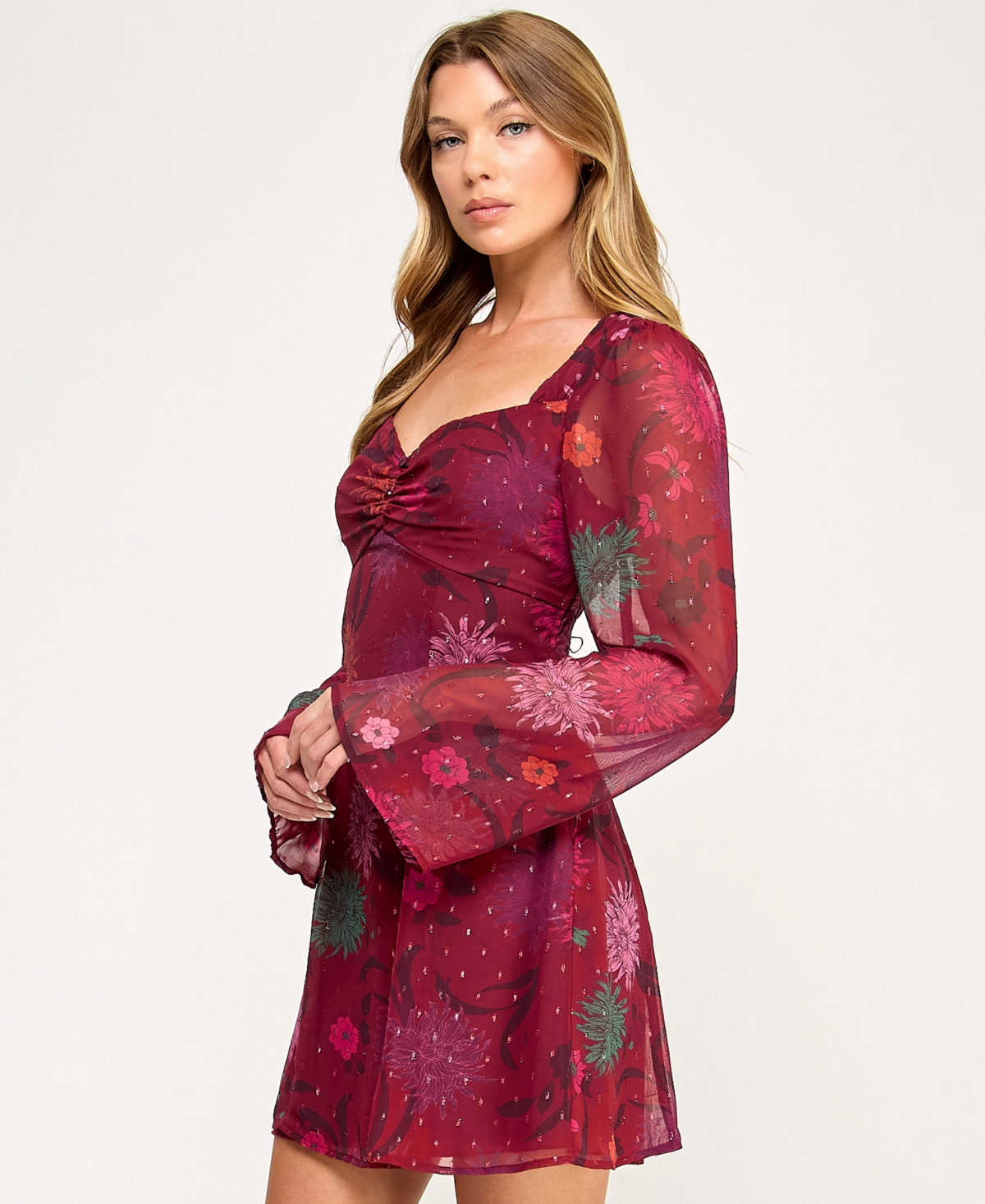 Seni & Cade Juniors' Long Bell Sleeve Short Dress