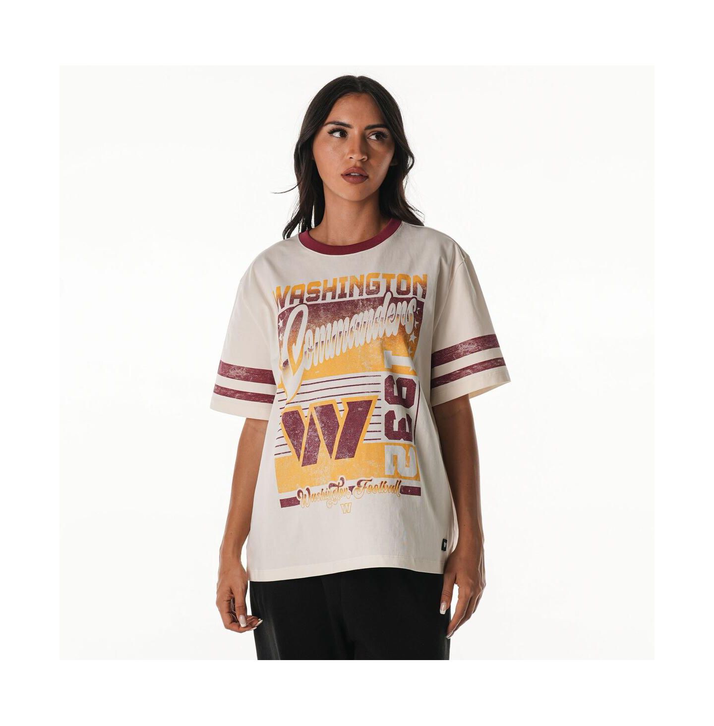 Женская футболка The Wild Collective Cream Washington Commanders Vintage Drop Shoulder Oversized Boyfriend — фото 1