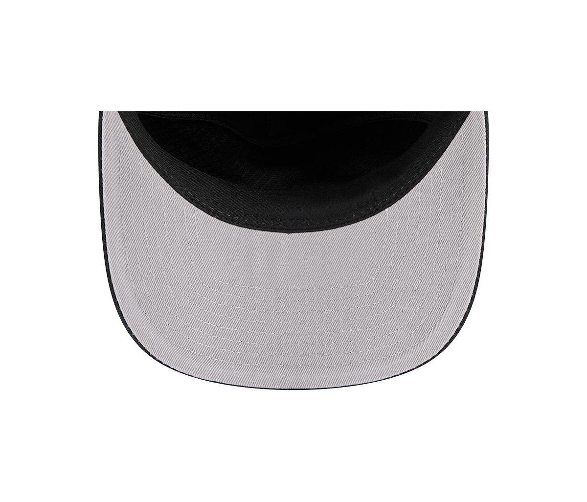 New Era Men'sâ Black/white New England Patriots 19twenty Adjustable Hat In Brown