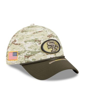 New Era - Men's Camo San Francisco 49ers 2025 Salute to Service 39THIRTY Flex Hat