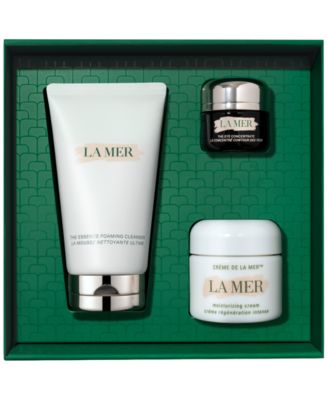 3-Pc. The Holiday Essentials Skincare Gift Set with Cr&egrave;me De La Mer