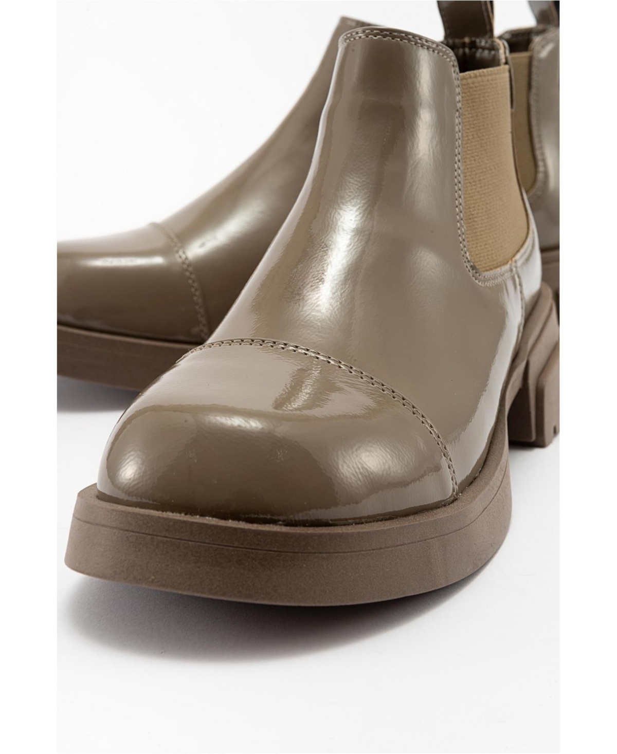 Prologue Shoes Cafune Patent Platform Boot (Women)