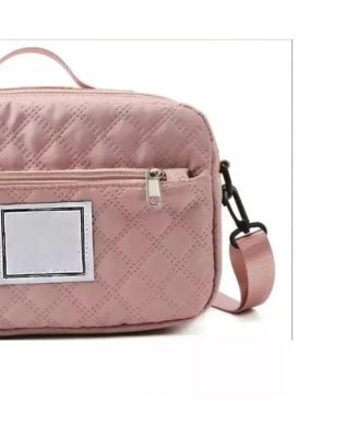 Three-dimensional Diamond Patterned Small Square Tote, Casual Commuting Shoulder Bag with Dry Wet Separation & Double-sided Pockets