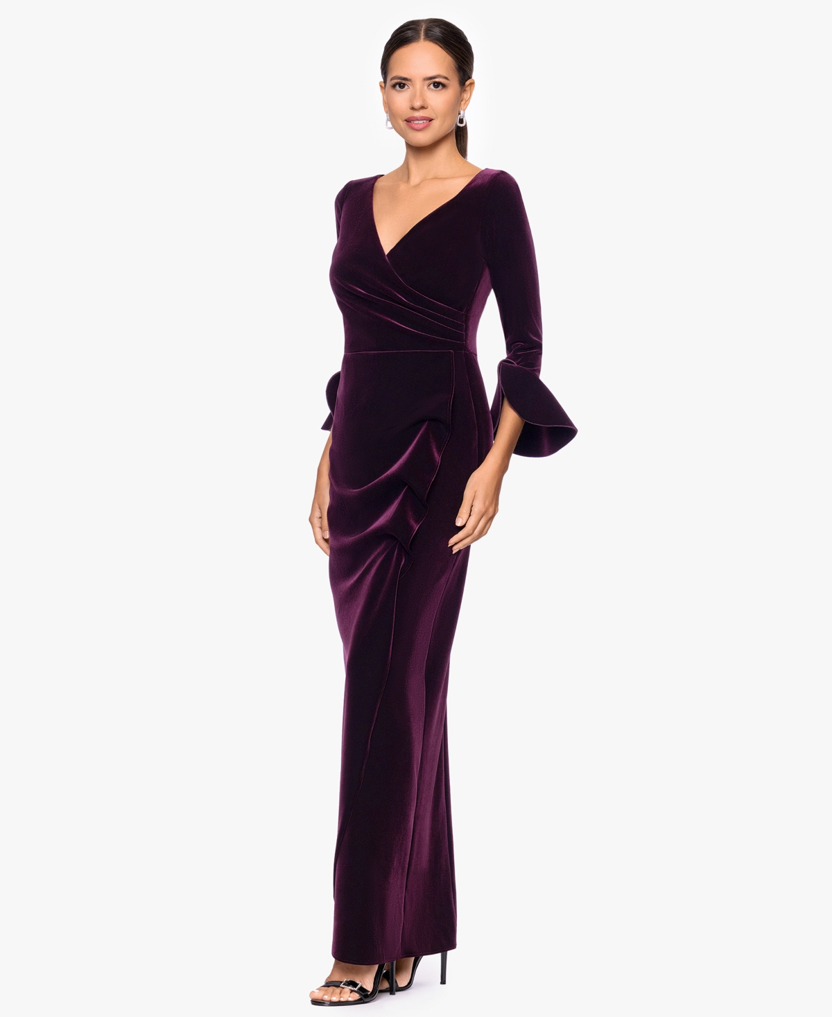 Betsy & Adam Women's Velvet Long Sleeve V-neck Gown In Burgundy