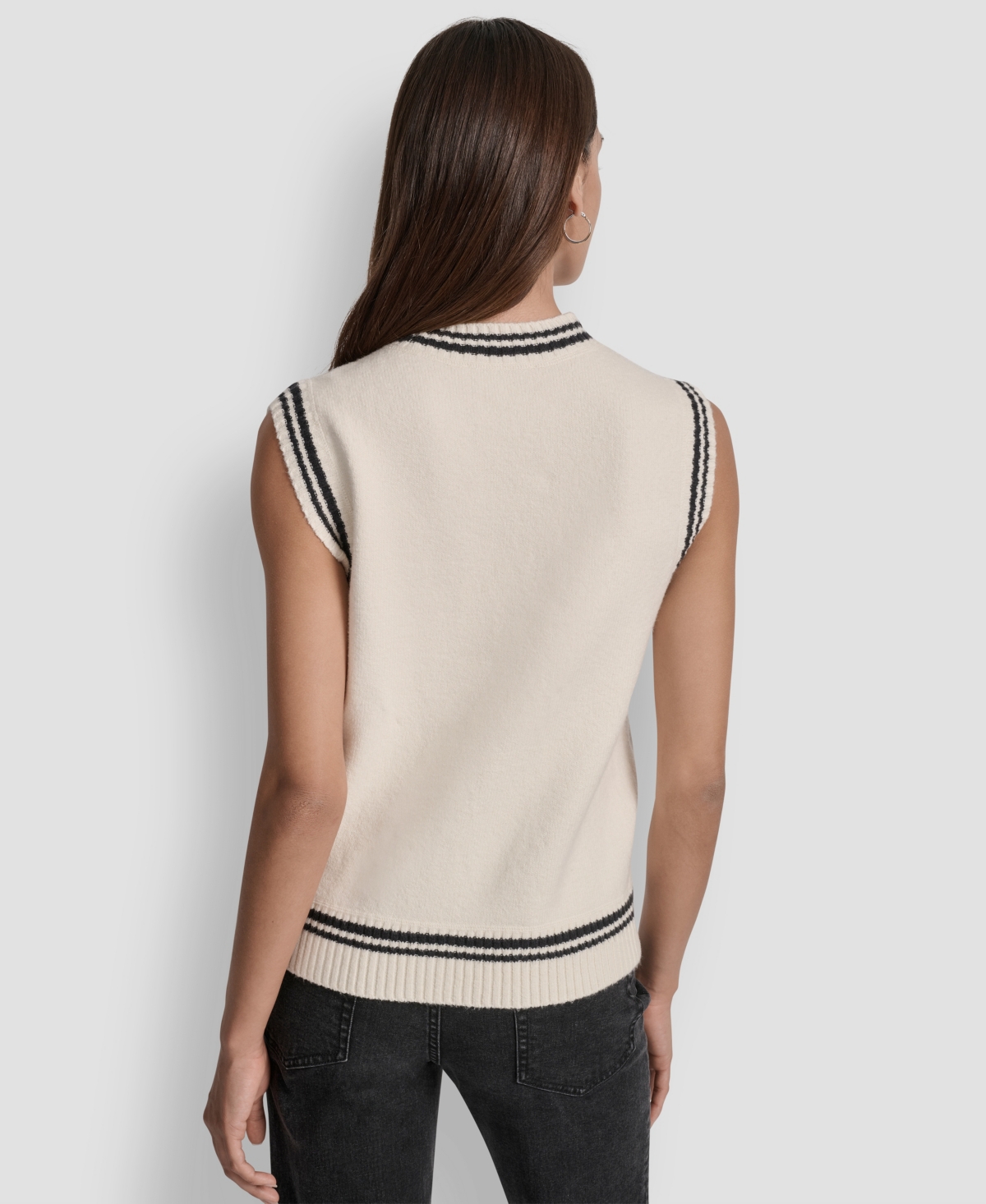 Dkny Jeans Women's Logo Detail Sleeveless Sweater In Neutral