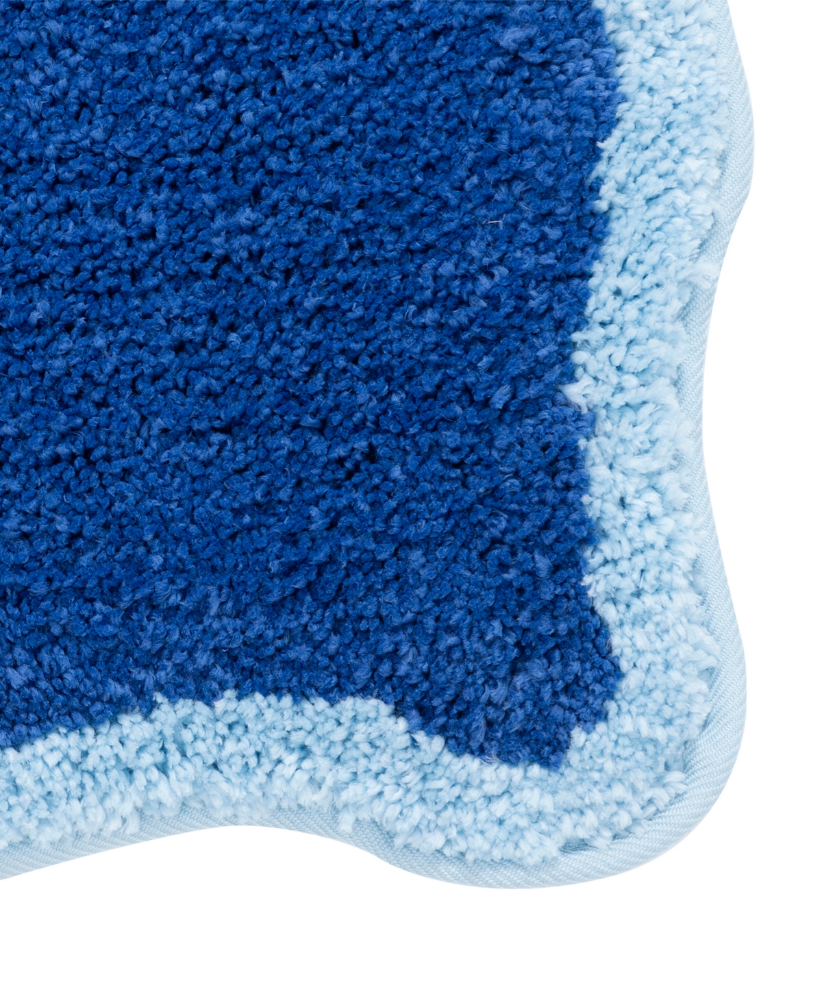 Vcny Home Scalloped Tufted Bath Rug, 18" X 27" In Blue