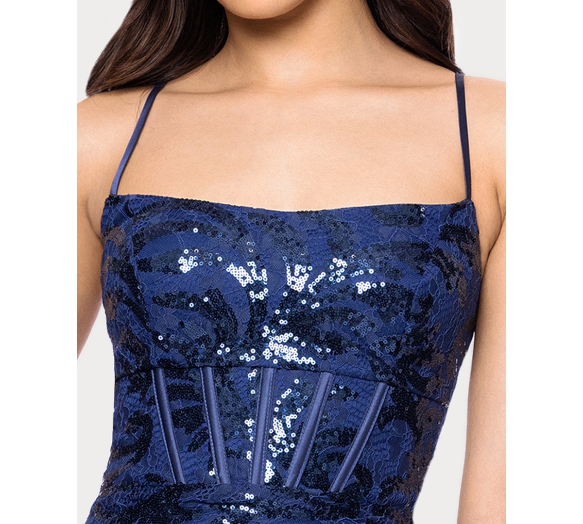 Blondie Nites Juniors' Square Neck Tie-Back Dress