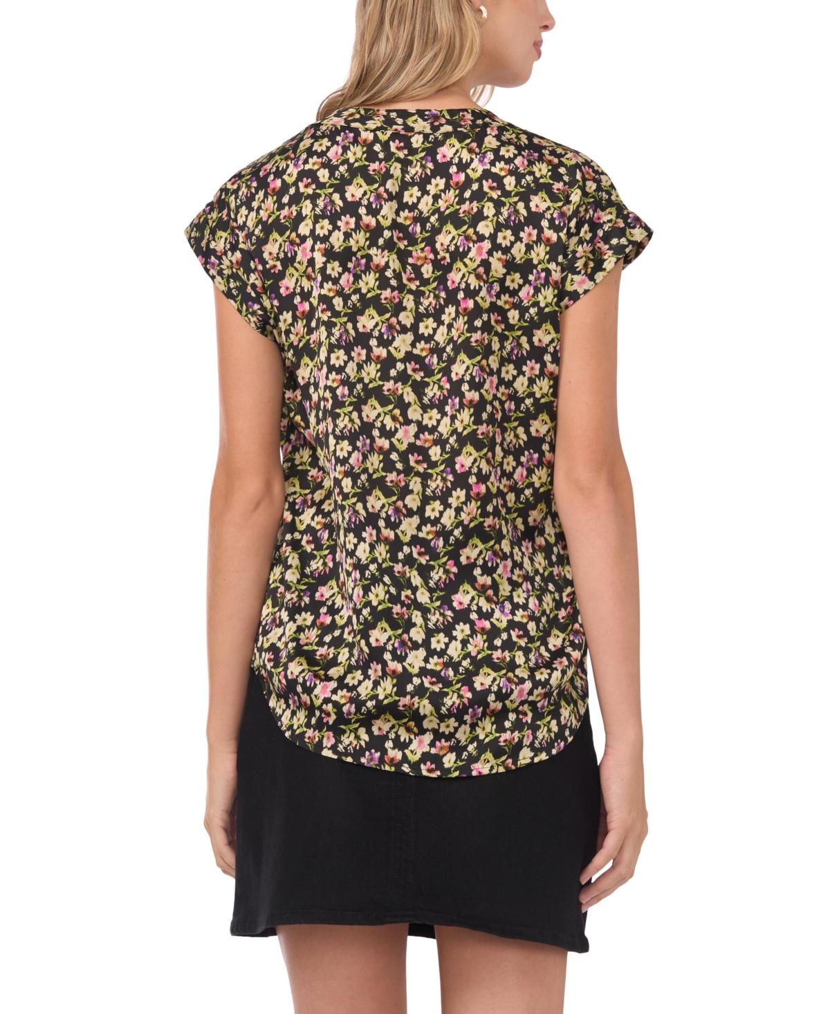 Vince Camuto Women's V-Neck Short Sleeve Top