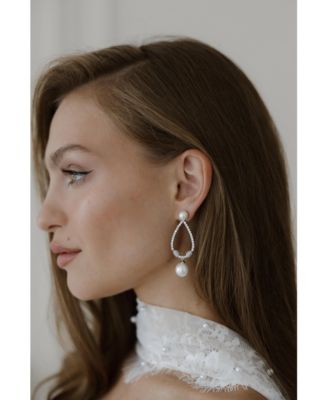 Muse Pearl Drop Earrings