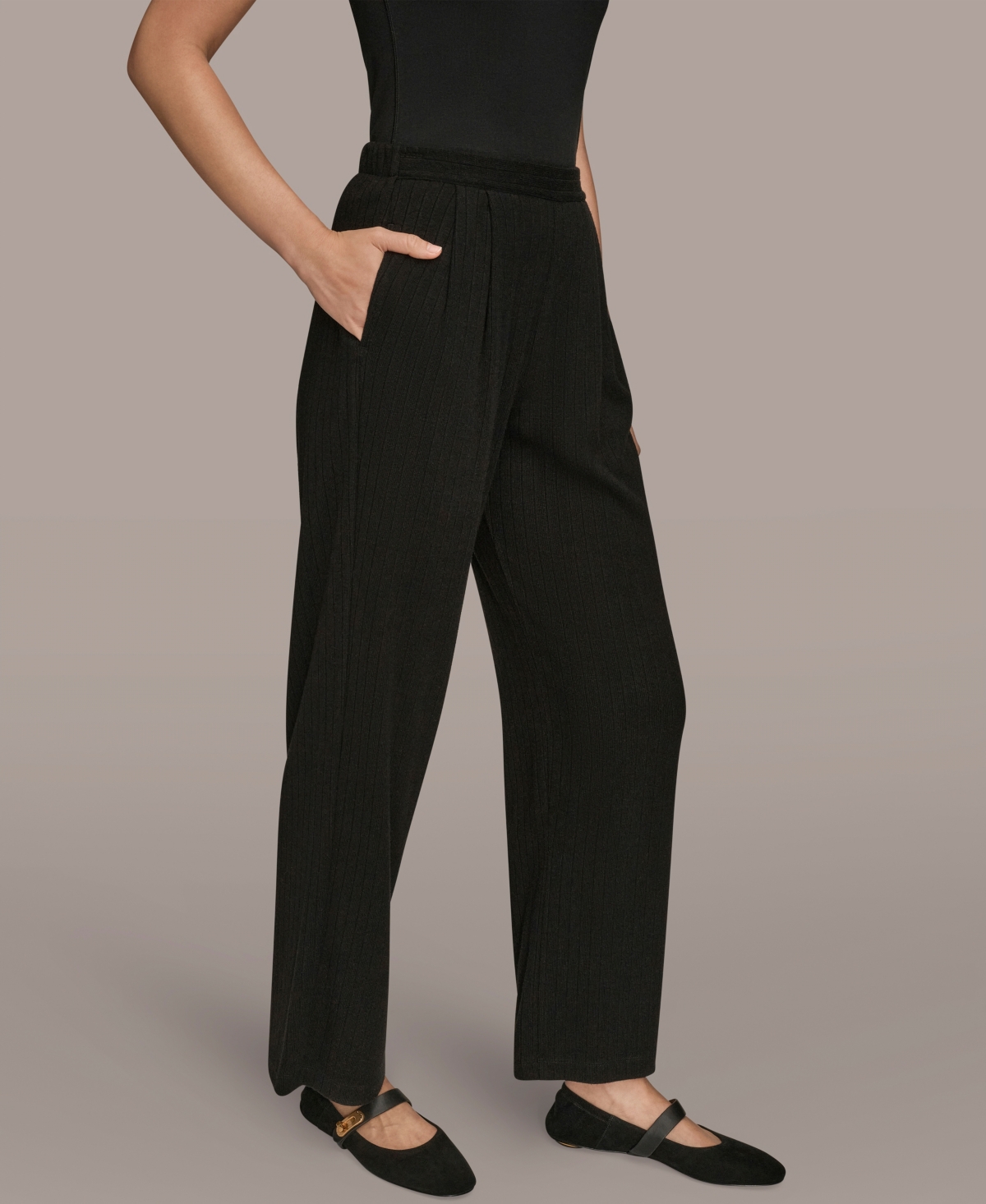 Donna Karan Weekend Women's Pull-on Pleated Pants In Black