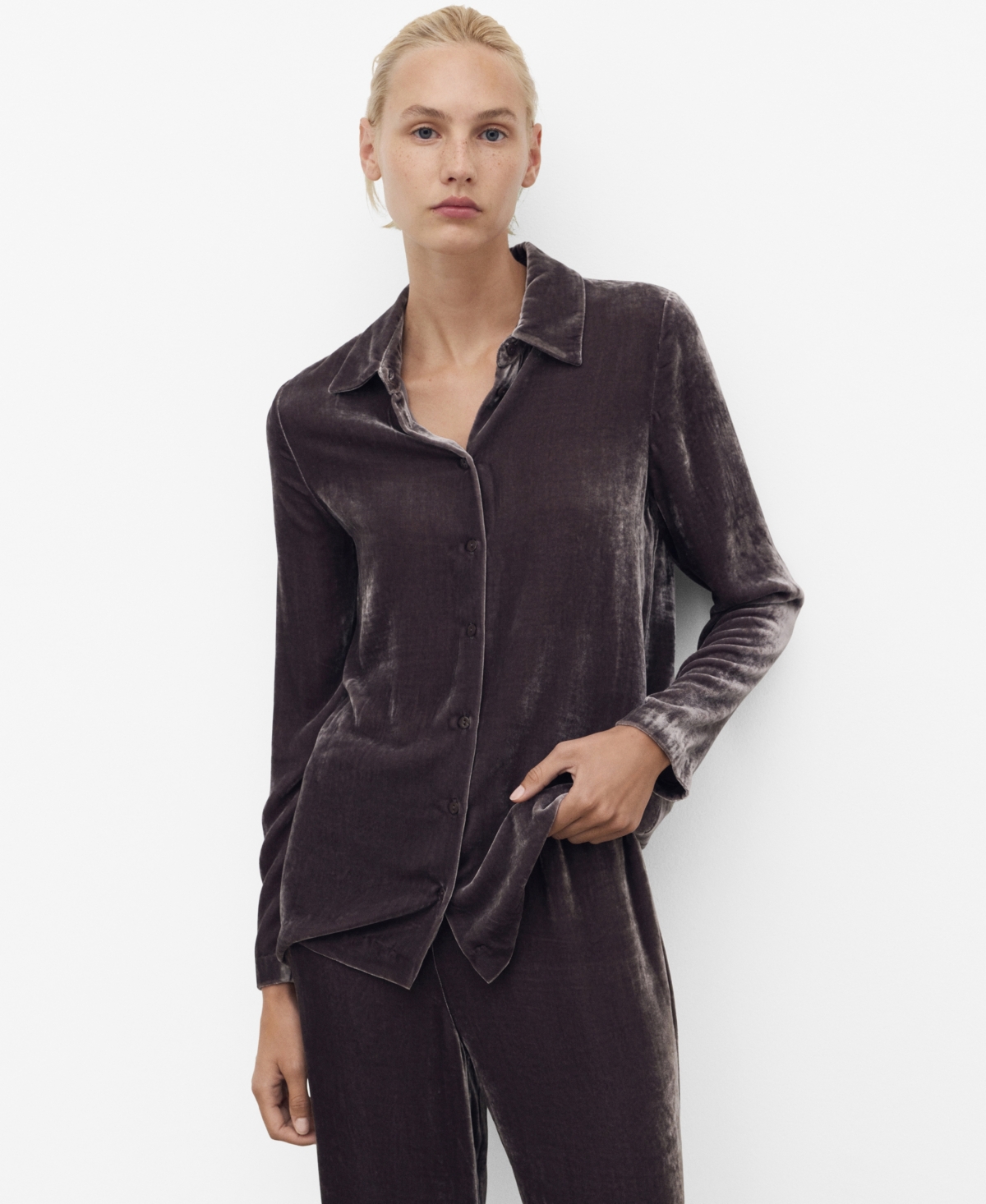 Mango Velvet Button-up Shirt In Purple