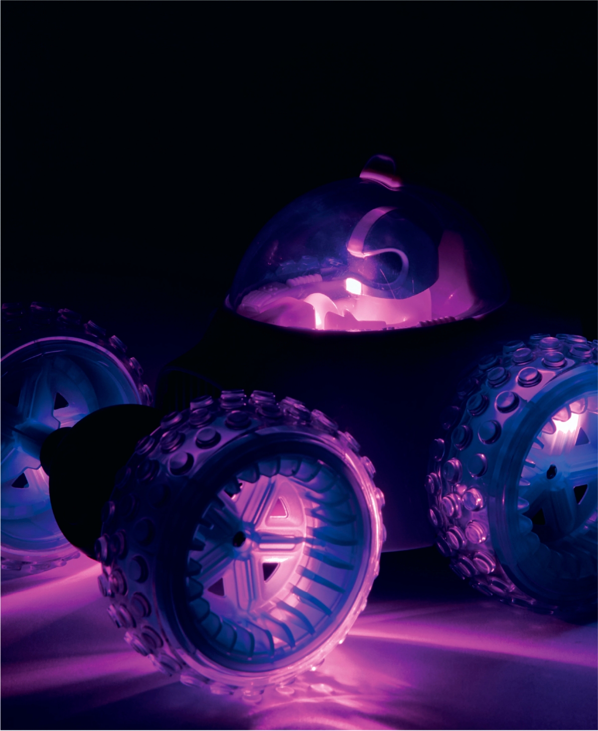 Sharper Image Wheelie Spinner Stunt Car Toy