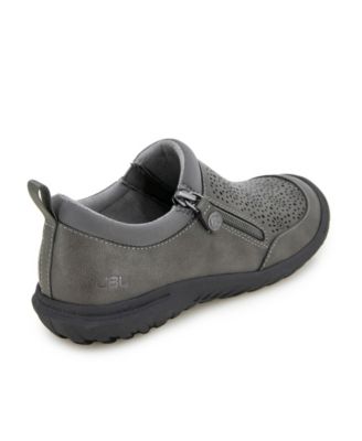 Women's Avery Round Toe Flats