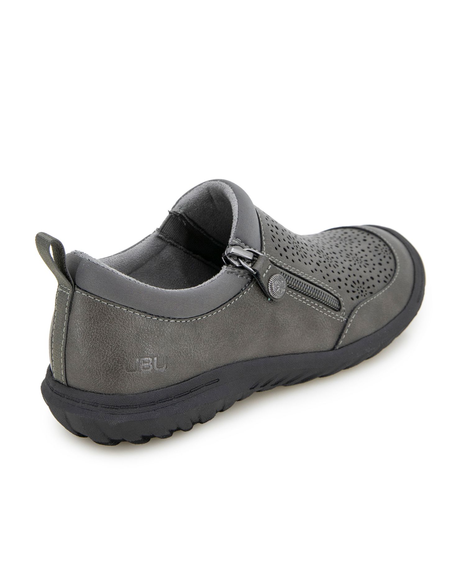 Women's Avery Closed Round Toe Casual Flats