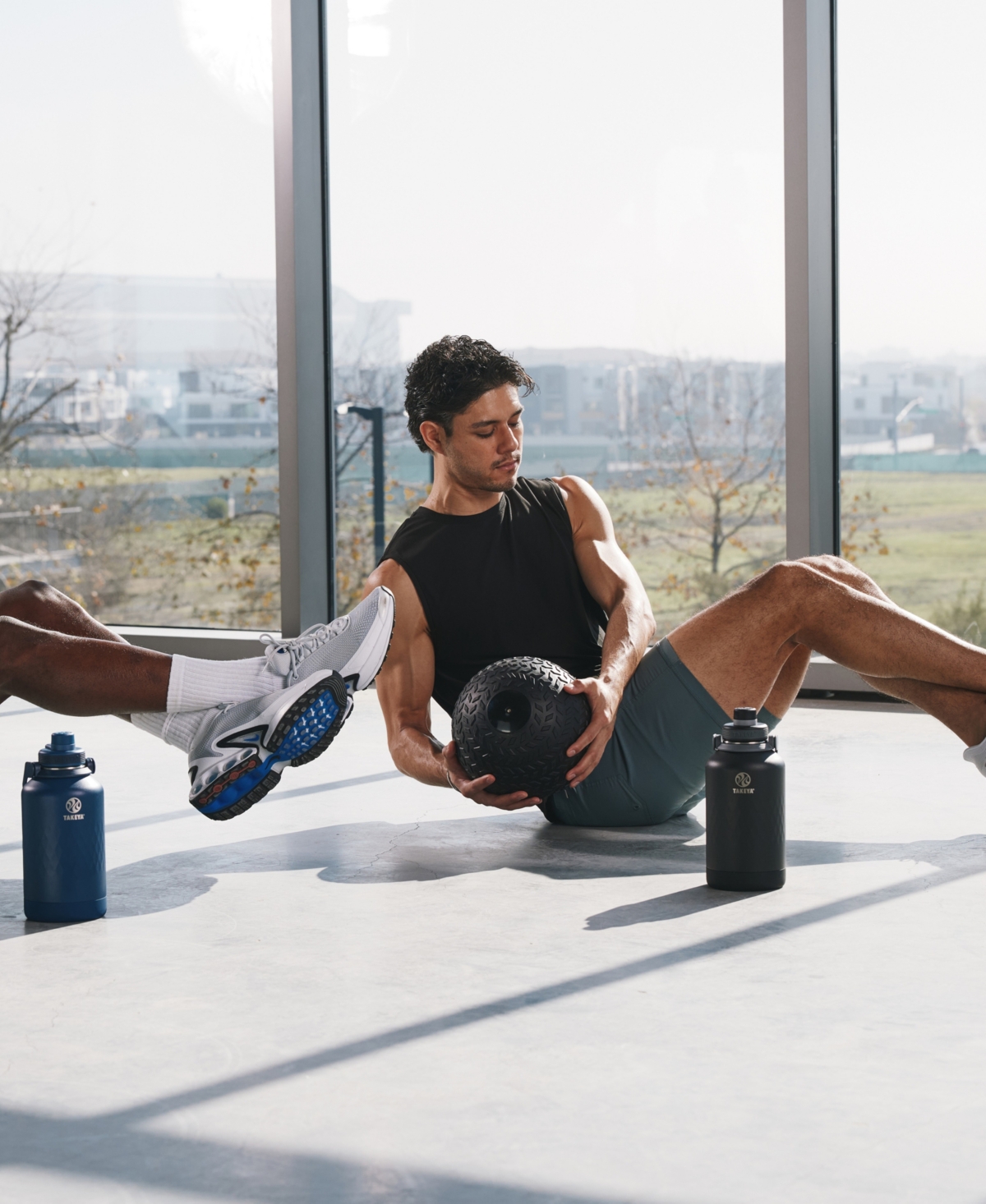 Takeya Sport 40 Oz. Triple-insulated Water Bottle With Straw Lid In Black