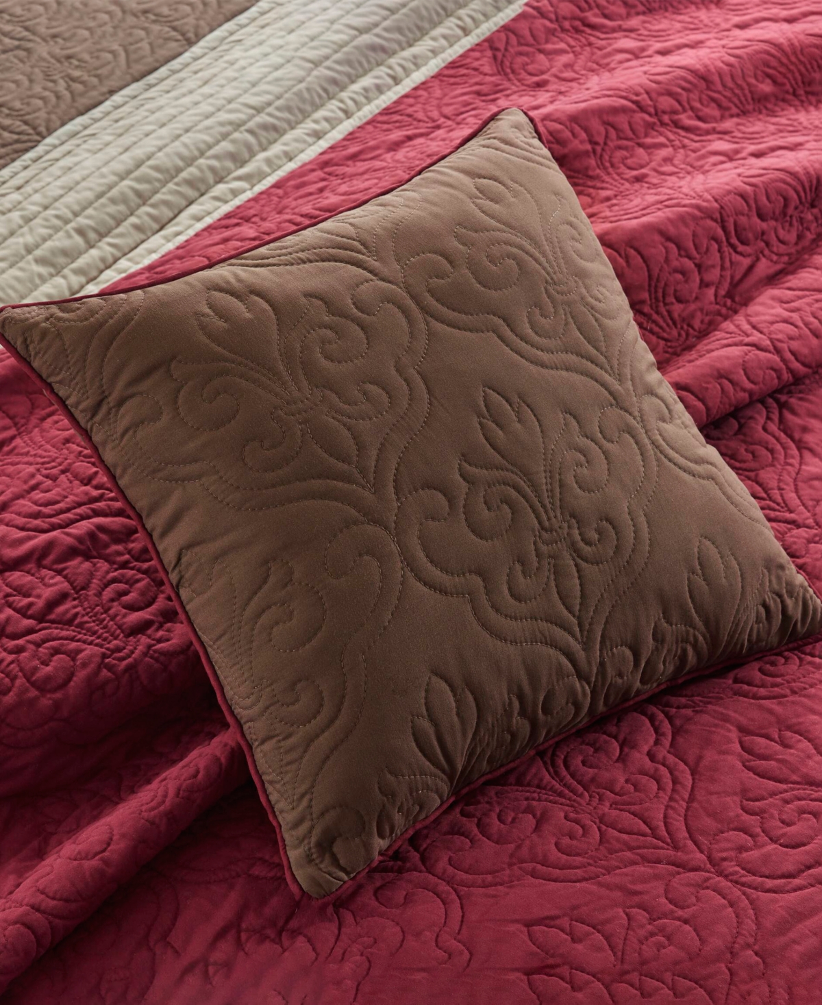 Madison Park Attingham 7-pc. Quilt Set, King/california King In Red
