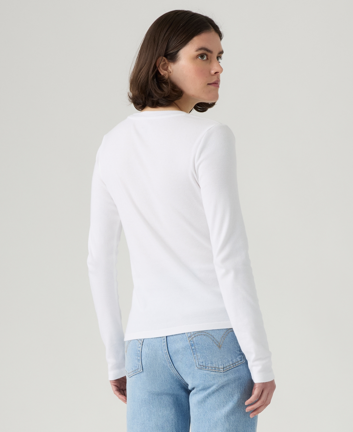Levi's Women's Graphic Essential Long Sleeve T-shirt In White
