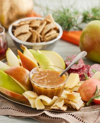 Holiday Deluxe Signature Gift Basket, 13 Piece