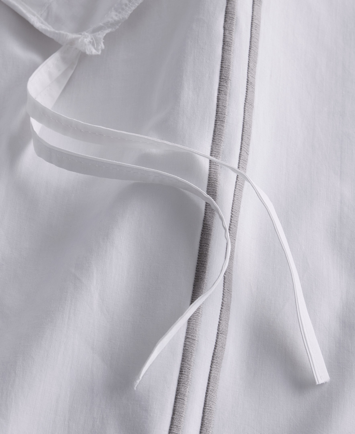 Sferra Grande Hotel Cotton Duvet Cover, Twin In White
