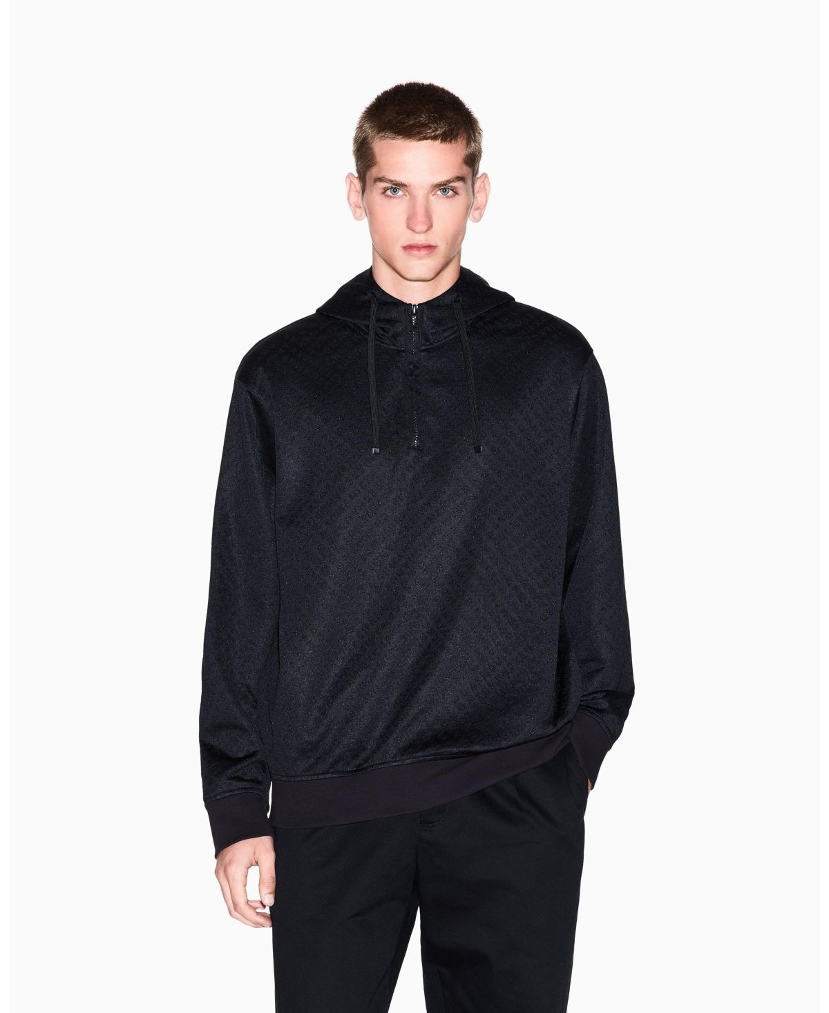 Мужская толстовка с логотипом из жаккарда по всей длине