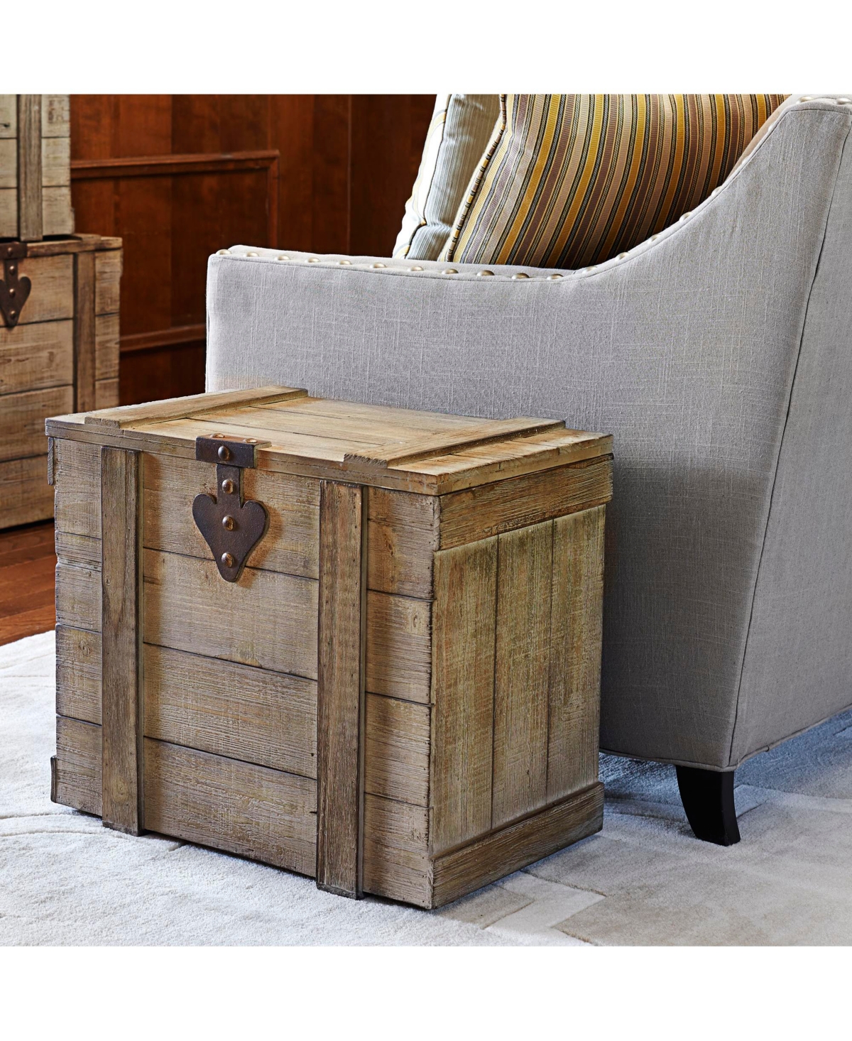 Household Essentials Antiqued Decorative Trunk, Small, Chinese Fir Panel and Mdf