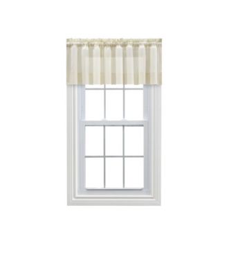 Ellis Curtain