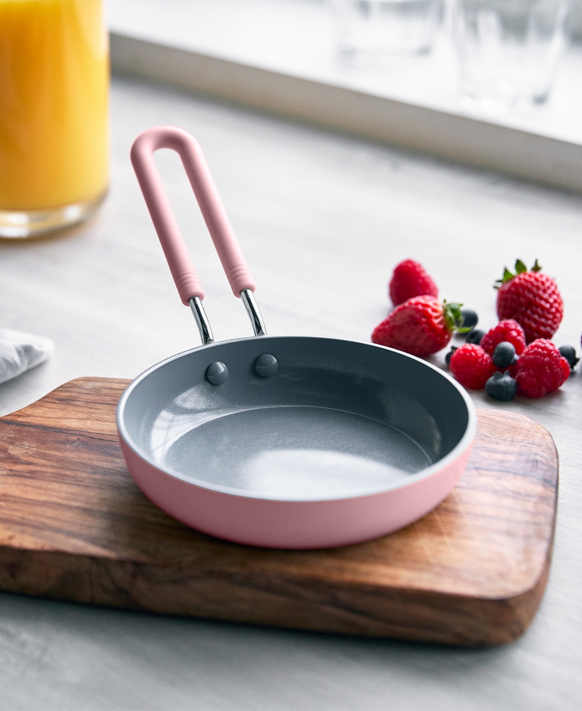 GreenPan Mini Healthy Ceramic Nonstick 5" Round Egg Pan