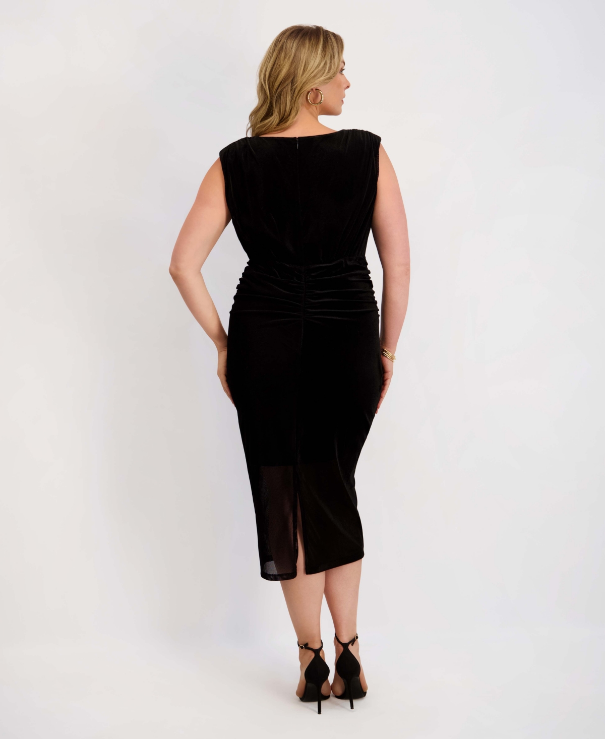 Siena Plus Size Ruched Front Velvet Midi Dress In Black