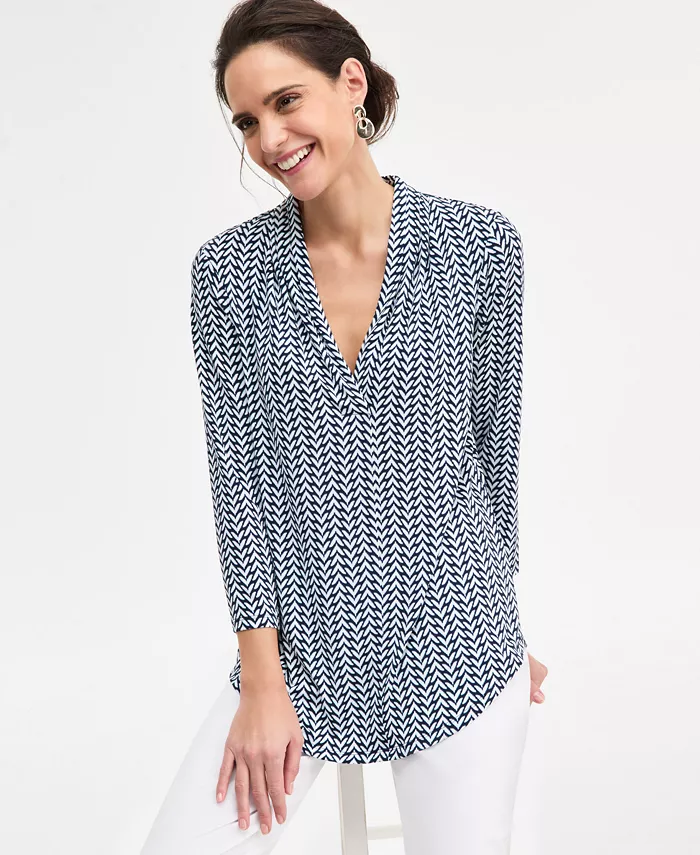 Women's Printed 3/4 Sleeve V-Neck Knit Top - thumbnail 2