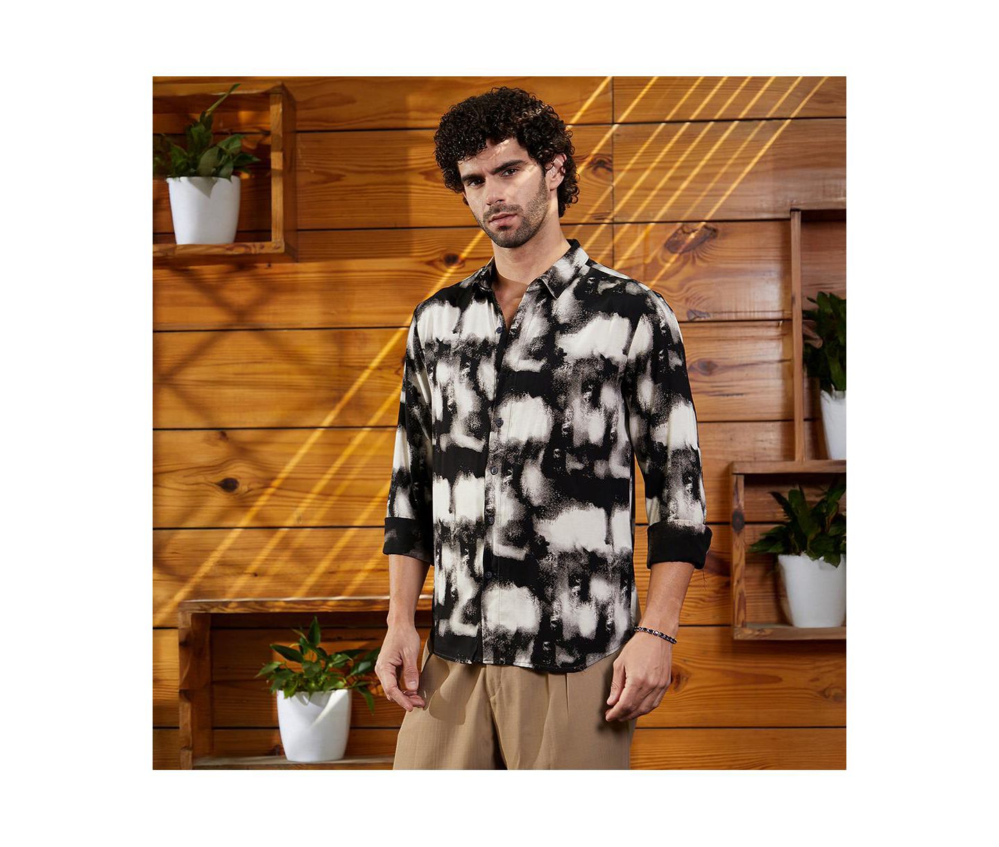 Мужская рубашка Cahoot Campus Sutra Onyx Black Textured Brushwork, цвет: Чёрный — фото 3