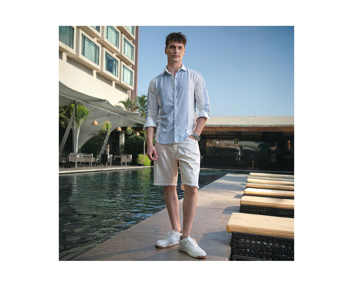 Men's Powder Blue & Daisy White Panel-Tactile Shirt