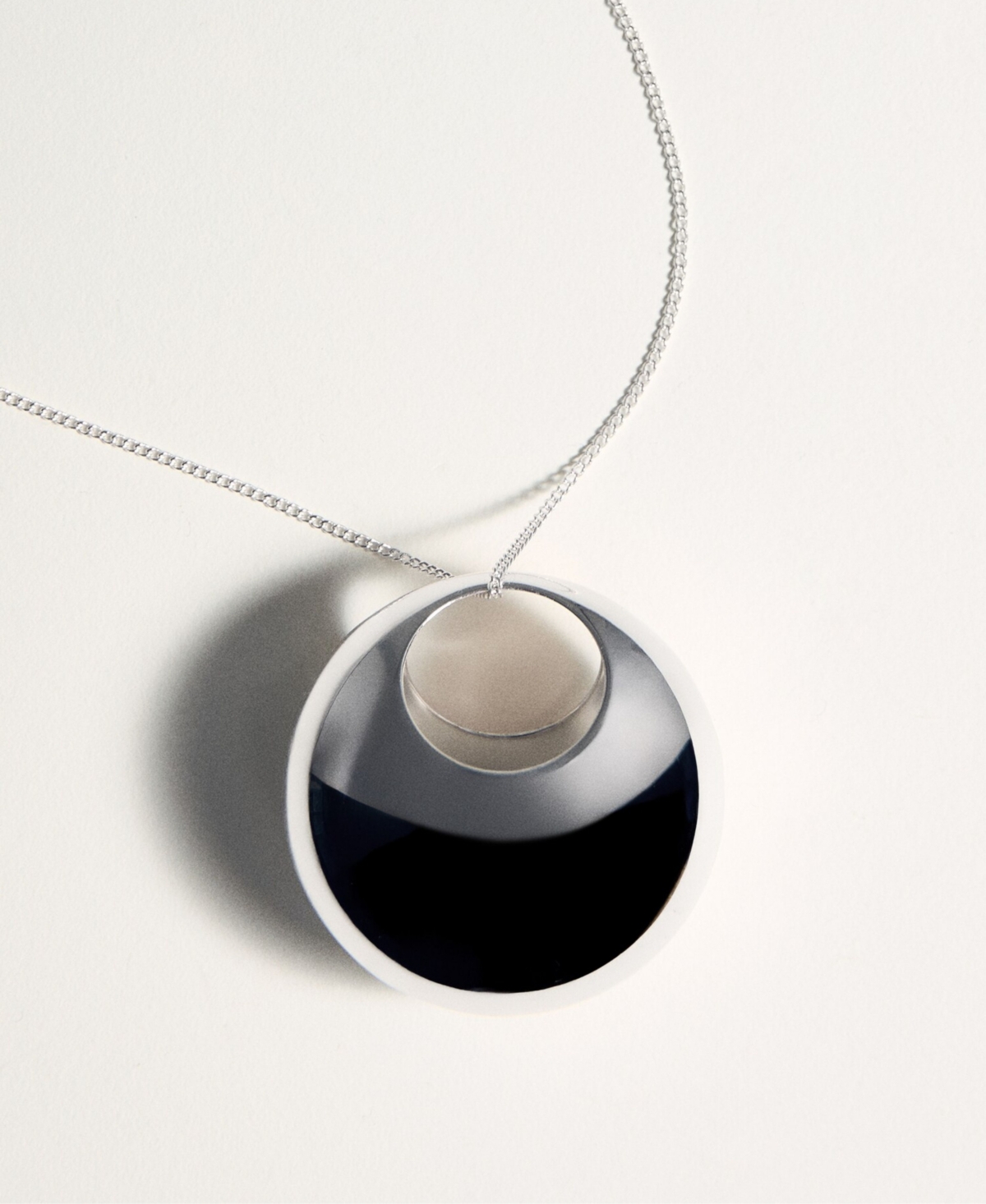 Mango Women's Metallic Pendant Necklace