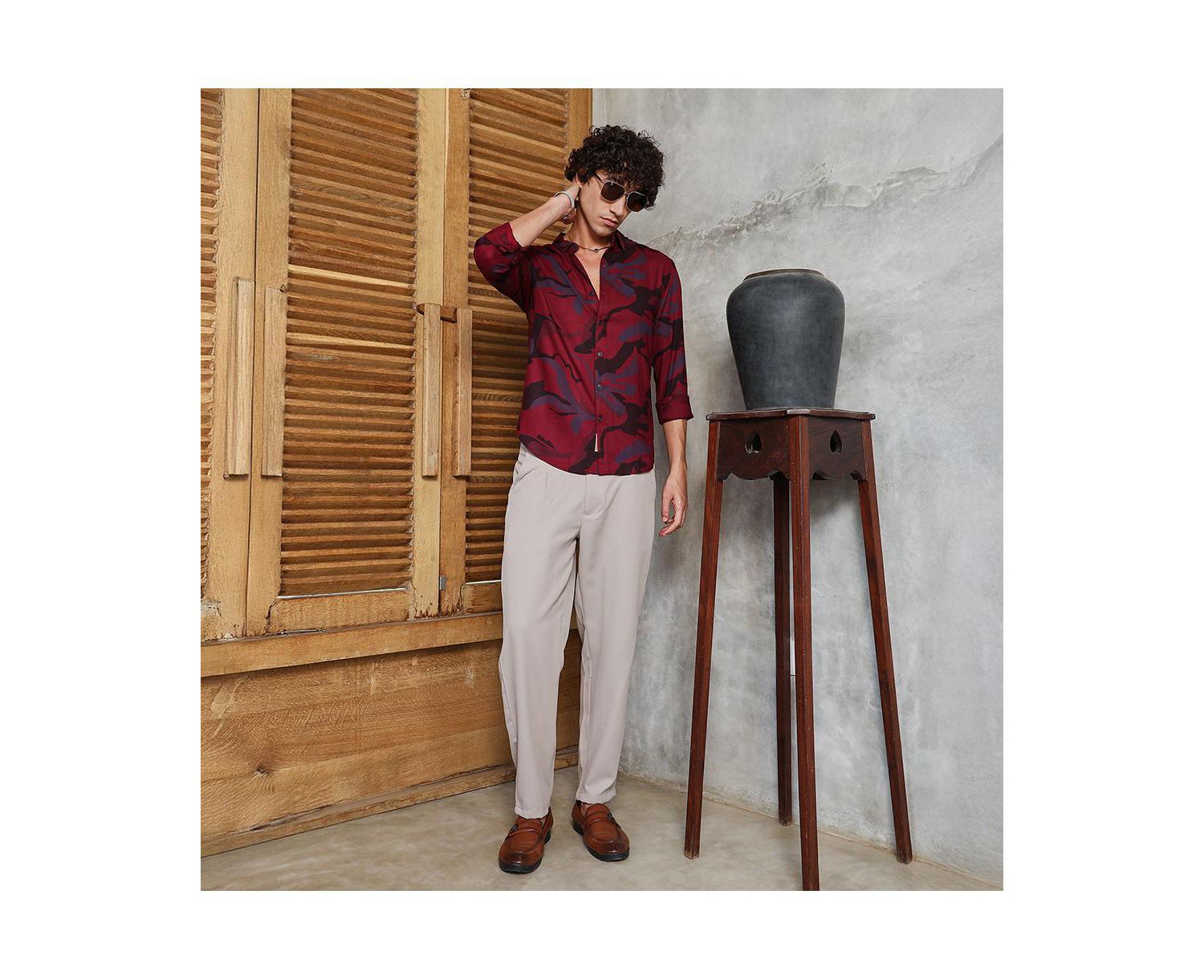 Men's Crimson Red Flowing Vines Shirt